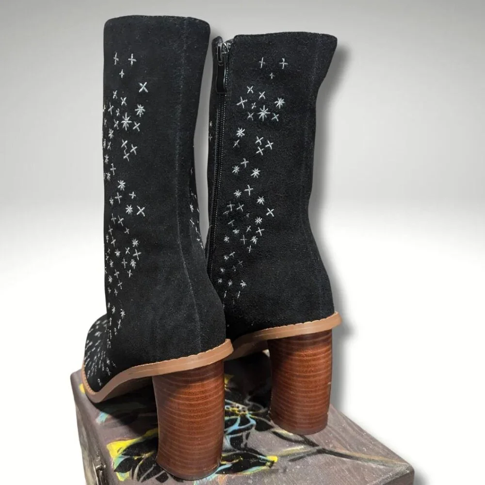 Teleport "Stella" Boot in Black Worn Once- Size 9 with FREE GIFT included-no box - Picture 3 of 8